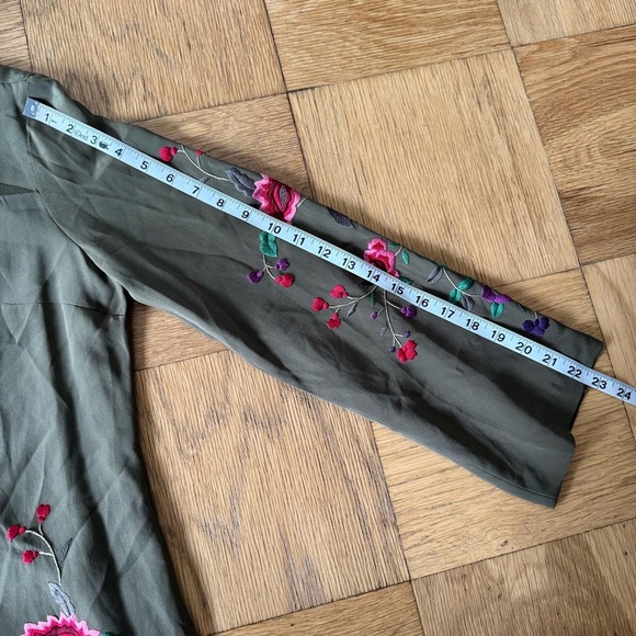 Sue Wong Size 6 Silk Kimono Jacket Olive Green Embroidered Floral Evening Coat - Picture 11 of 12